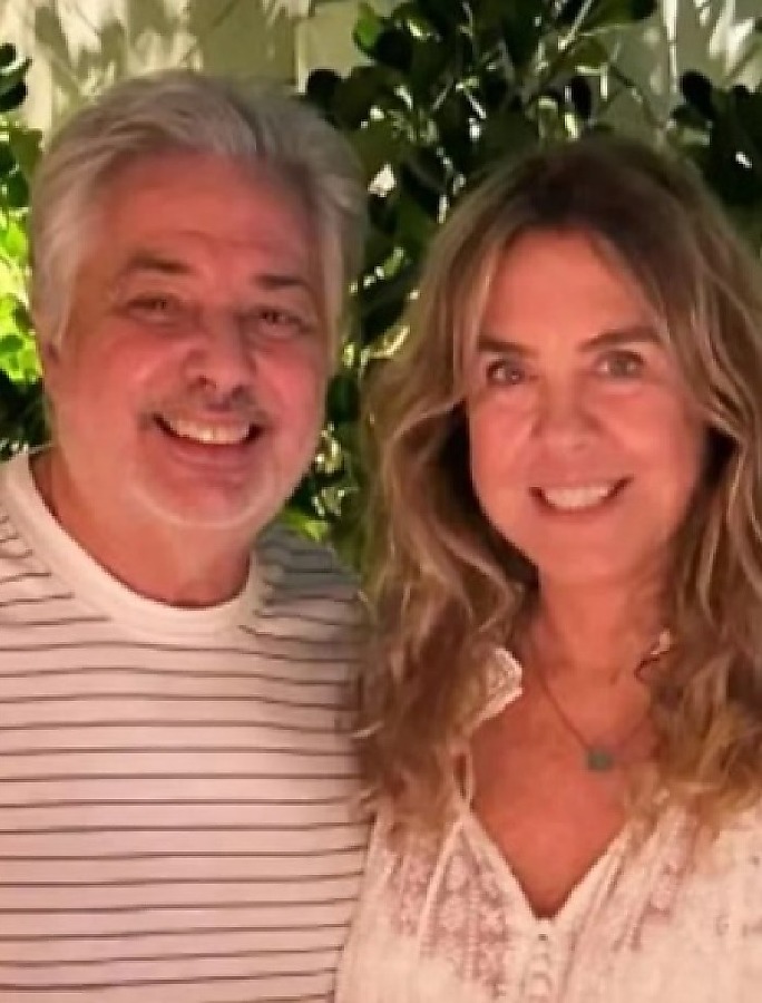 Viúvo de Rita Lee recebe apoio 