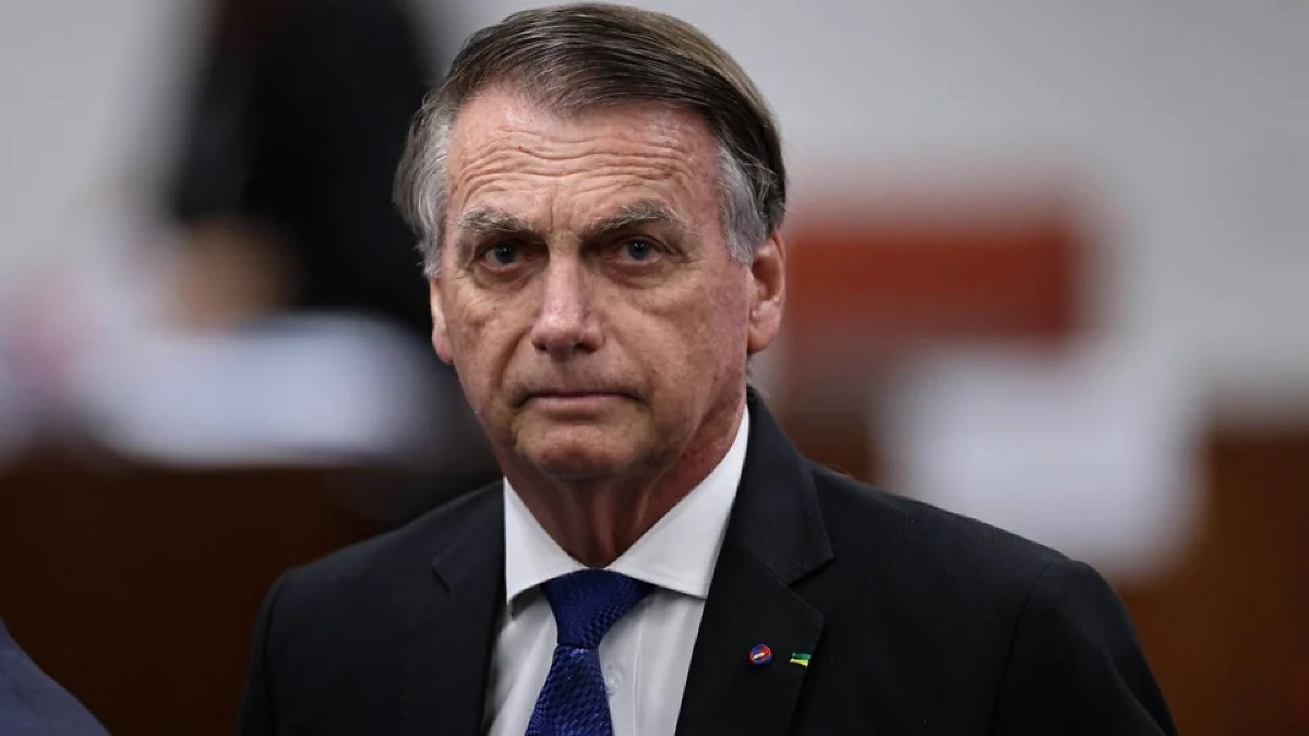 PGR MANIFESTA-SE A FAVOR DE VISITA DE FLÁVIO AO PAI BOLSONARO